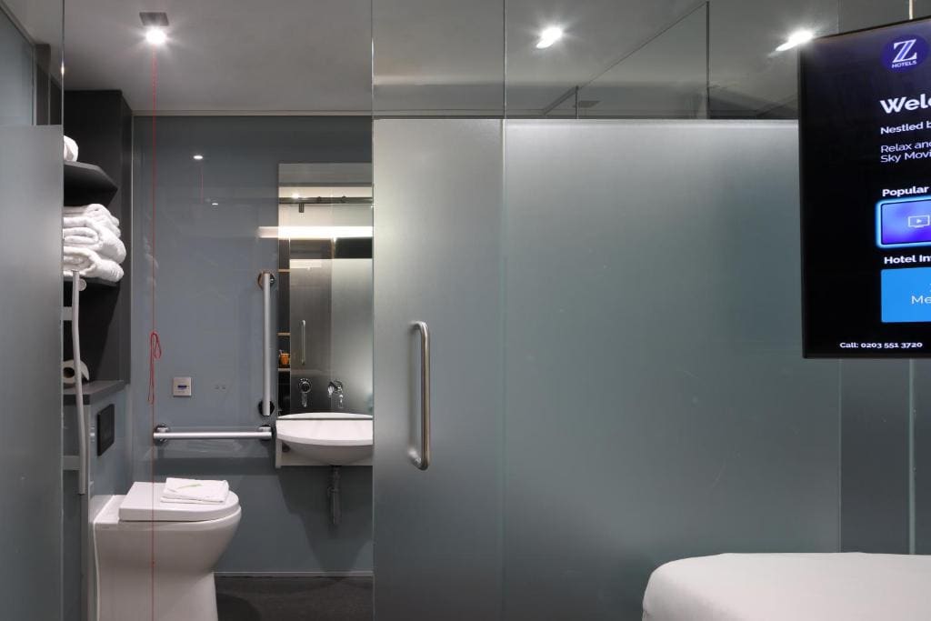 Queen Room - Disability Access room - Image 2