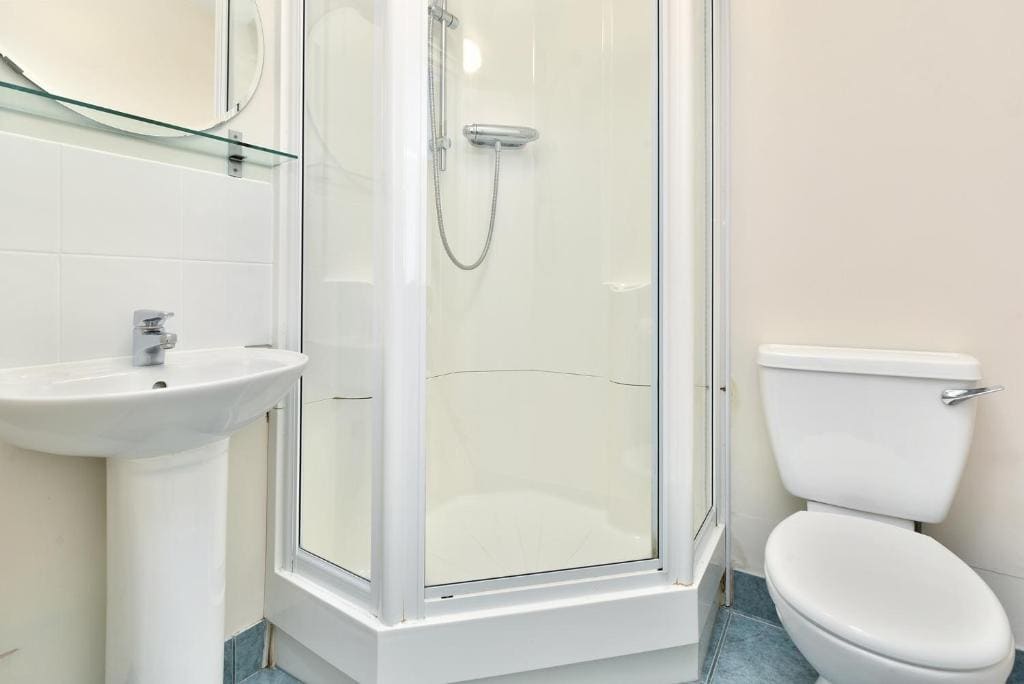 En Suite Double Room room - Image 1