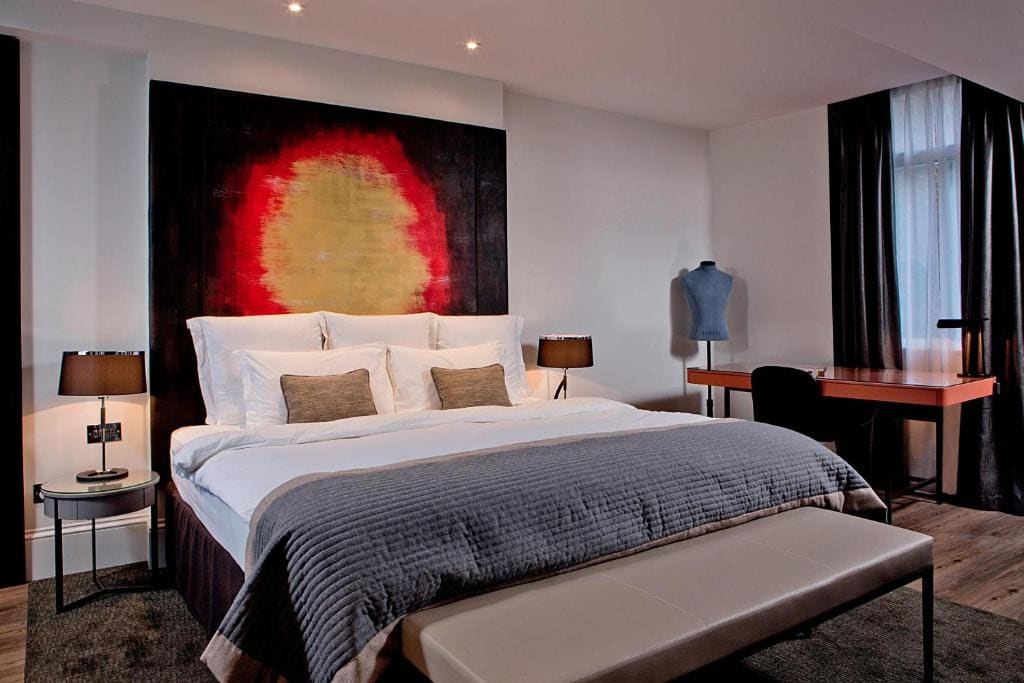 Executive, Guest room, 1 King room - Image 2