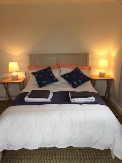 Double Room with Private Bathroom room - Image 2