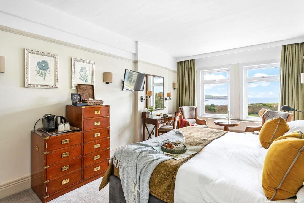 Premier Double/Twin Room with Sea View room - Image 2