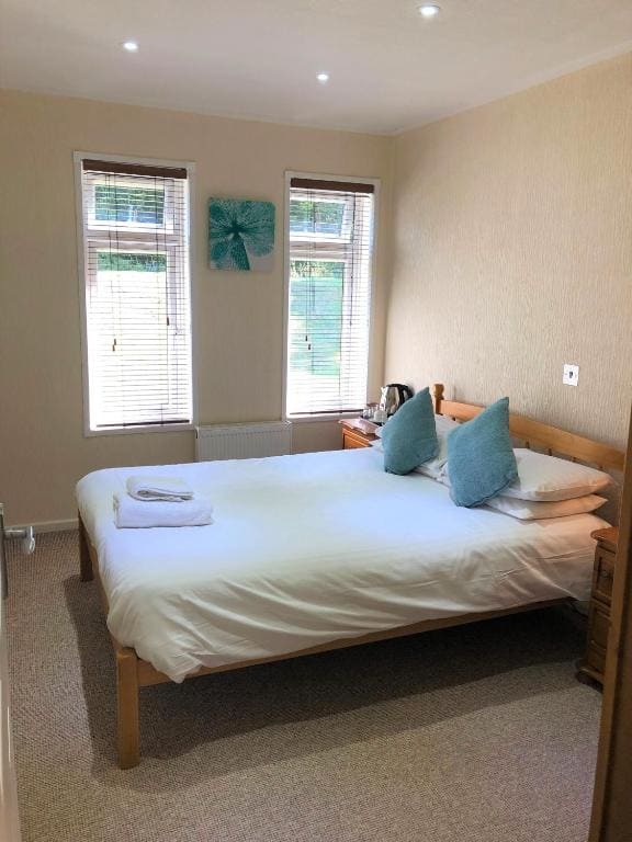Cabin room - Image 2