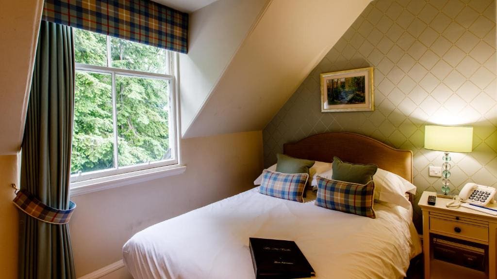 Small Double Room room - Image 2