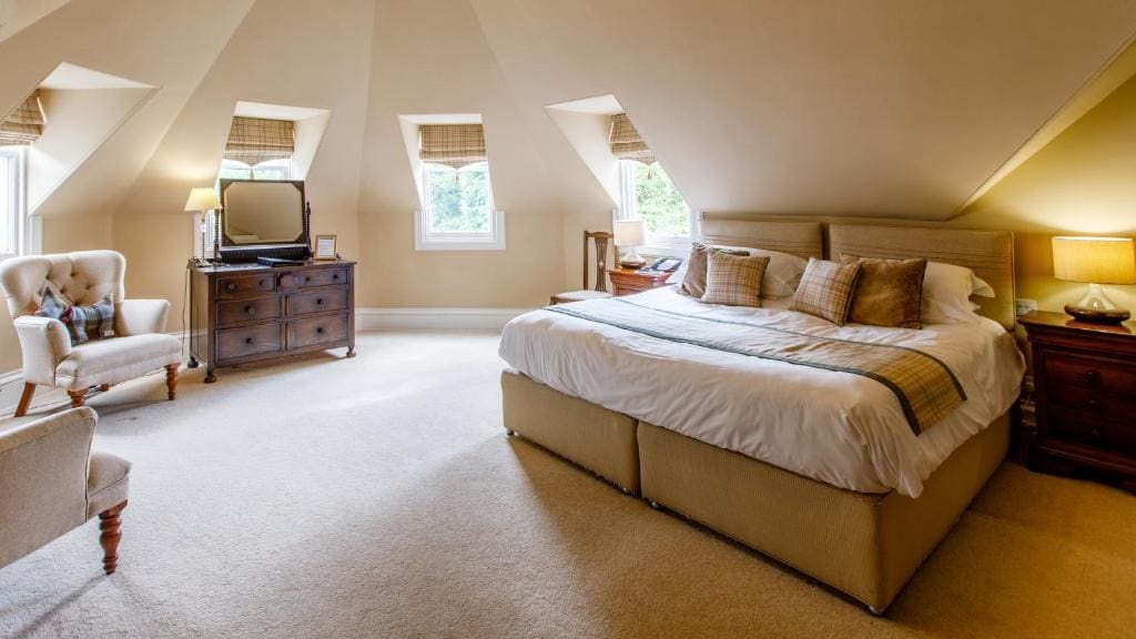 Deluxe Double or Twin Room room - Image 2