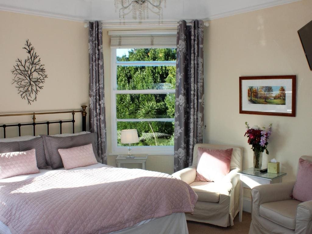 King Room with Garden View room - Image 2
