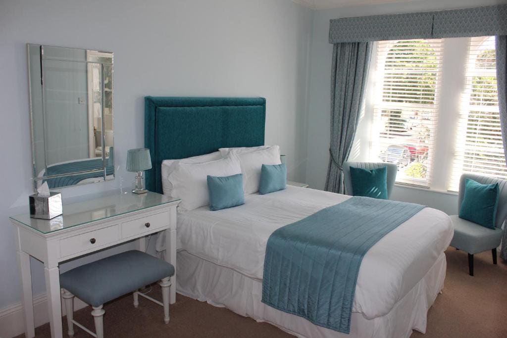 Superior Double Room room - Image 3