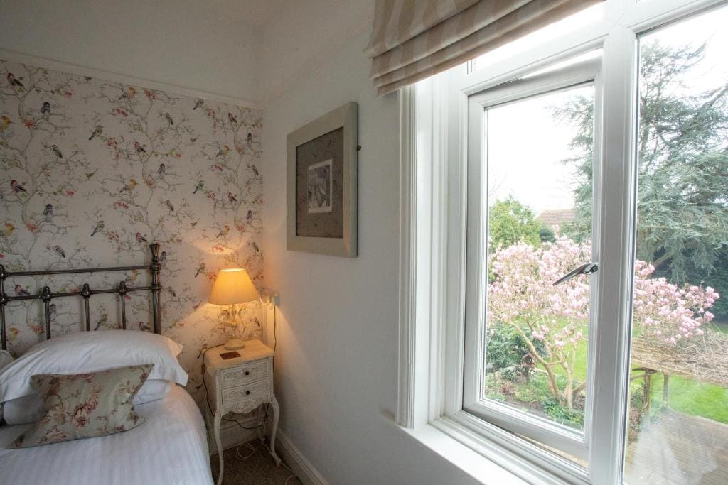 Standard Double Room room - Image 3