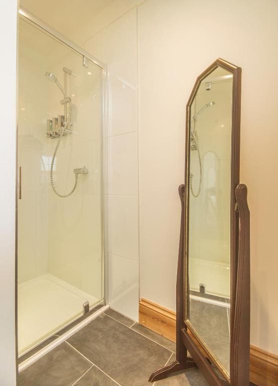 Double or Twin Room with Private Bathroom room - Image 1