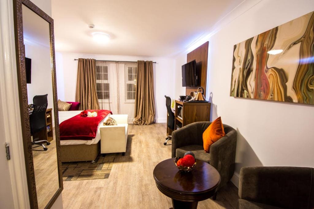 Superior Twin Room room - Image 1