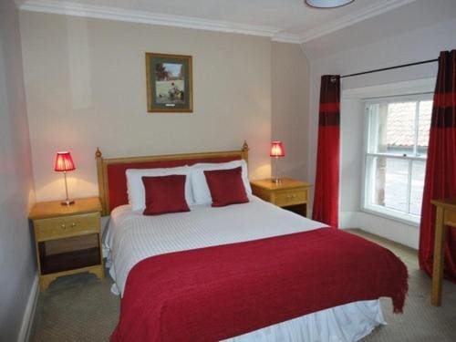 Twin Room with Private Bathroom room - Image 1