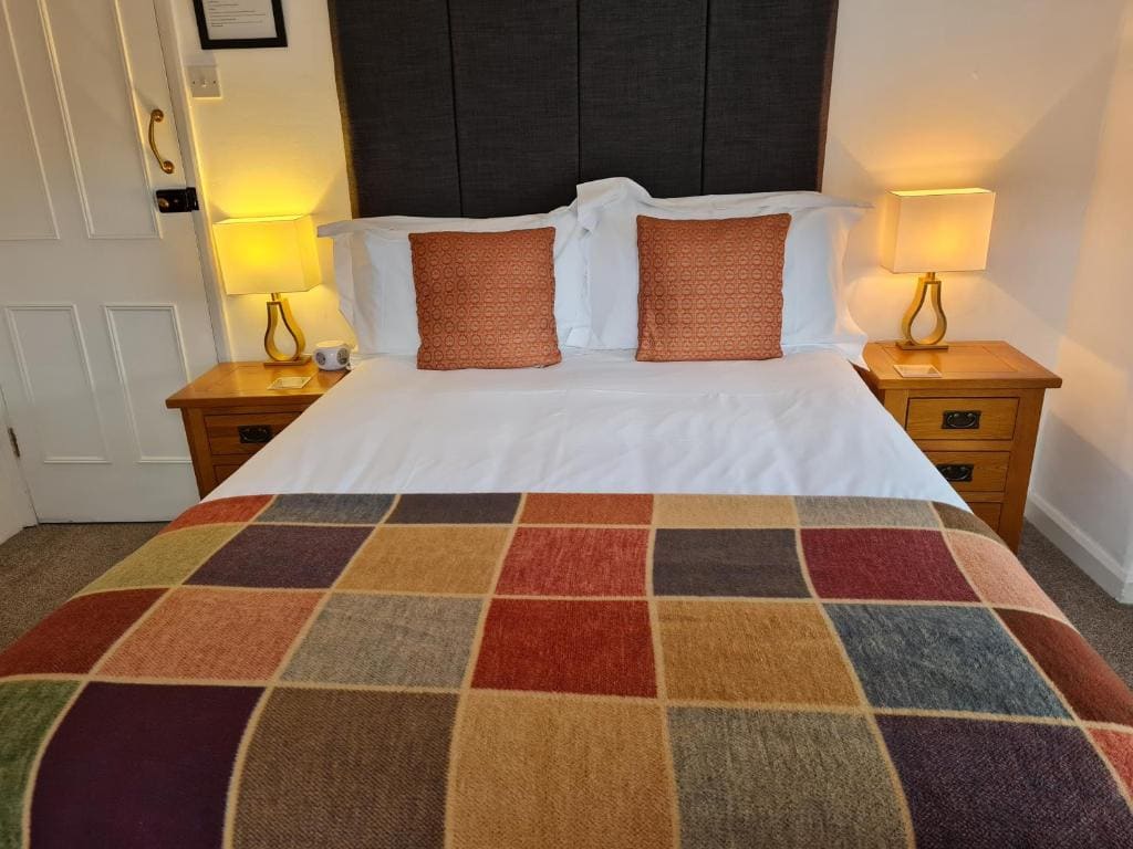 Small Double Room room - Image 1
