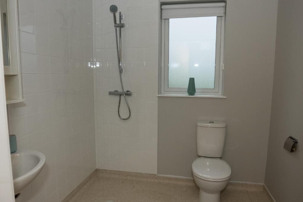 Three-Bedroom House room - Image 3