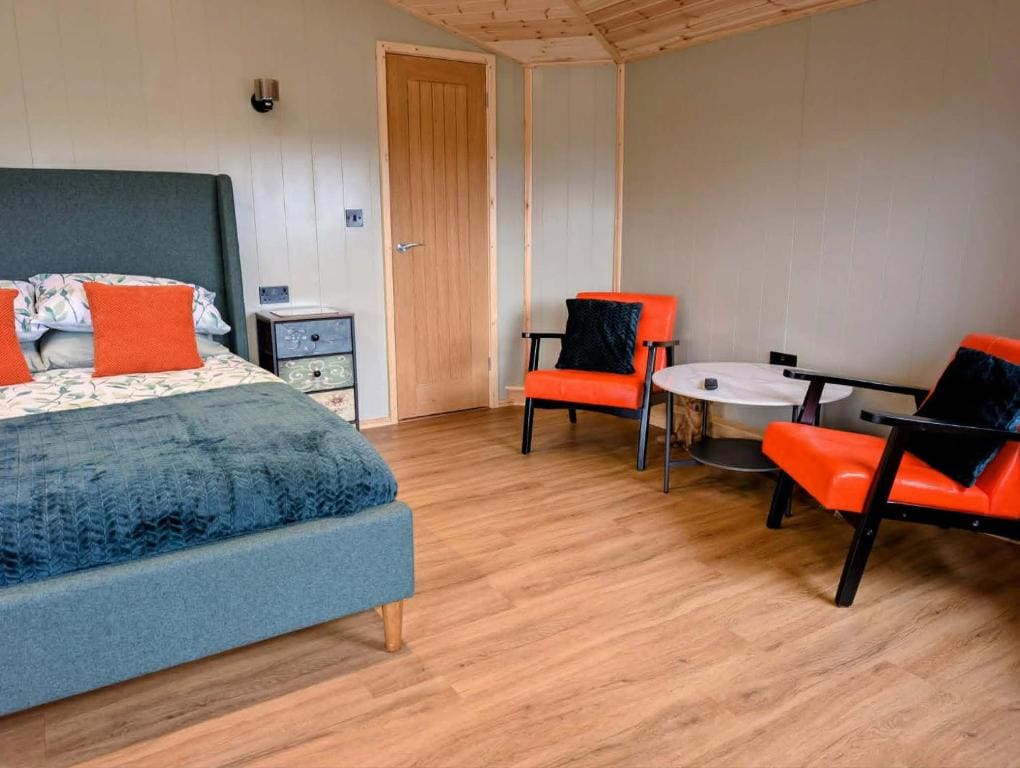 Deluxe King Studio room - Image 2