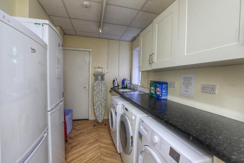 Standard Twin Room room - Image 2