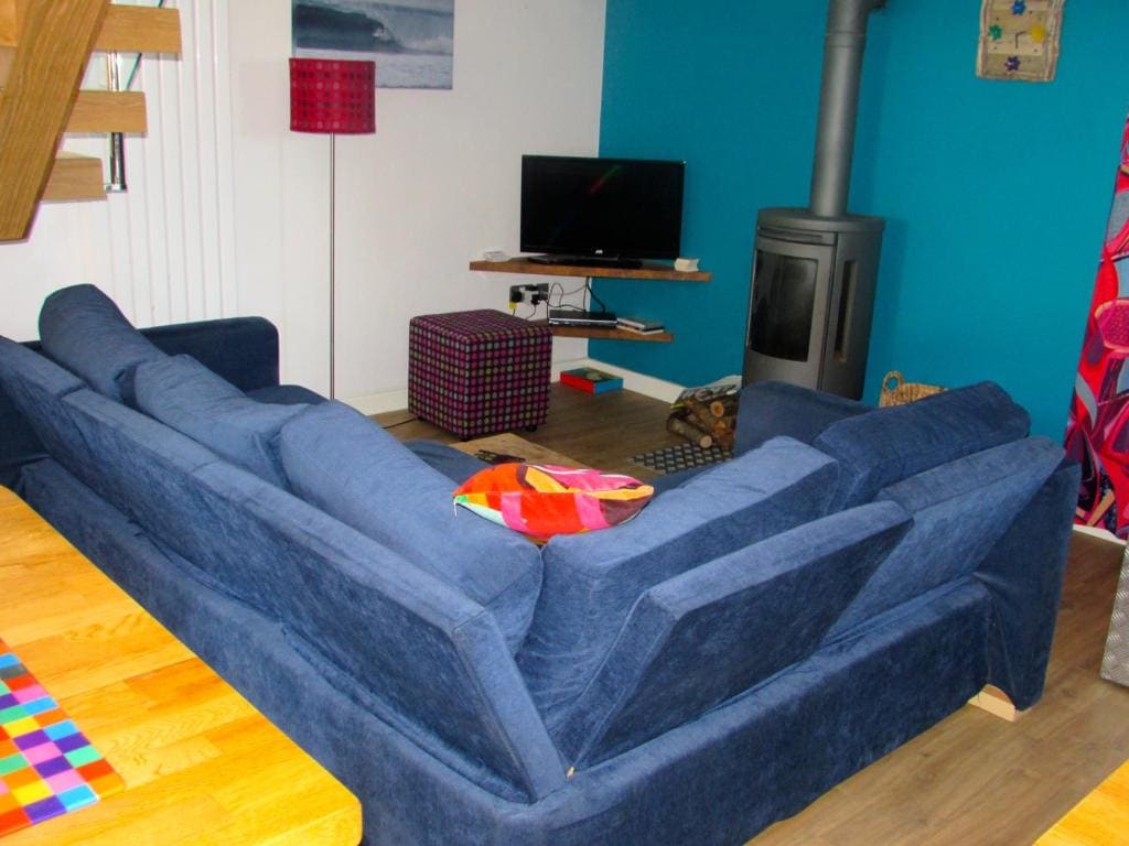 Double Room with Lounge room - Image 1