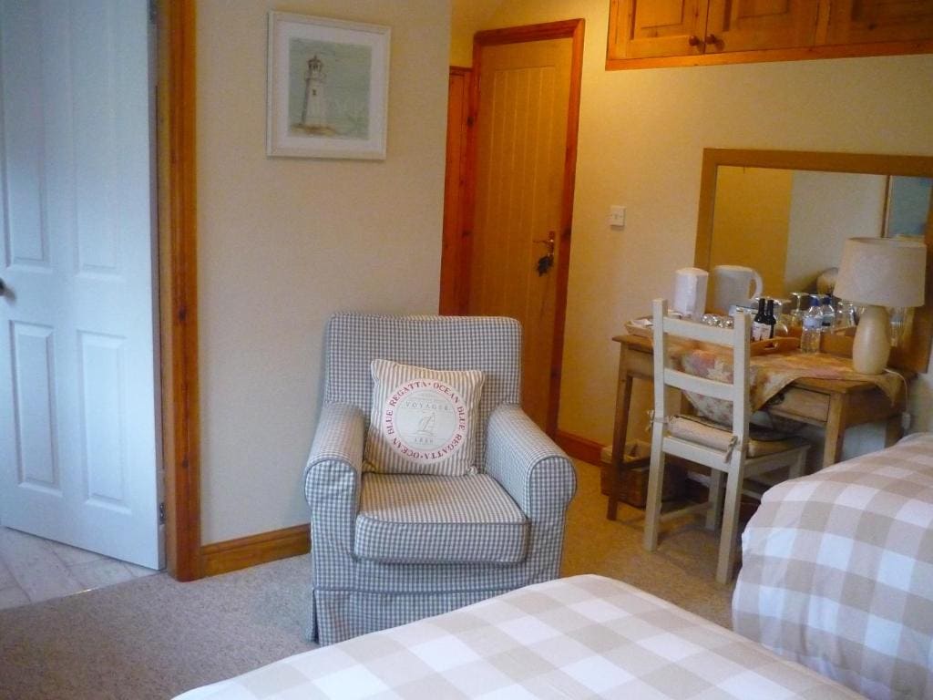 Double or Twin Room room - Image 2