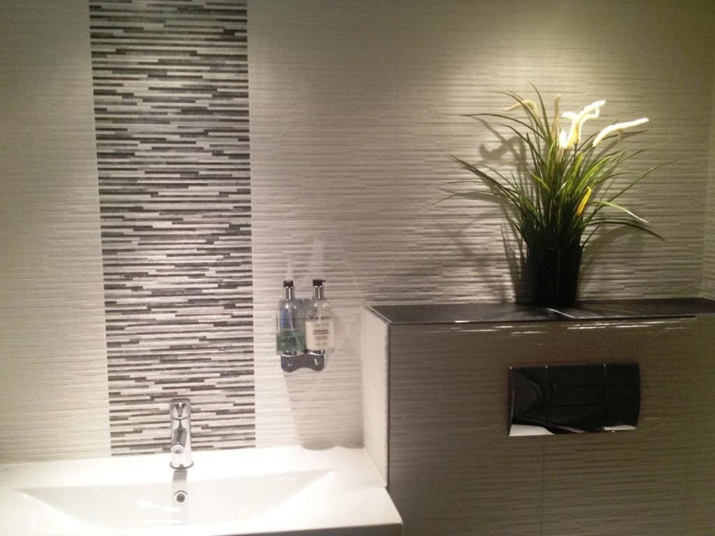 Double or Twin Room with Private Bathroom room - Image 3