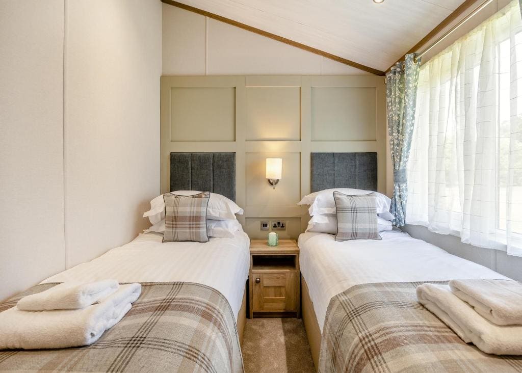 Two-Bedroom Chalet 3 room - Image 3