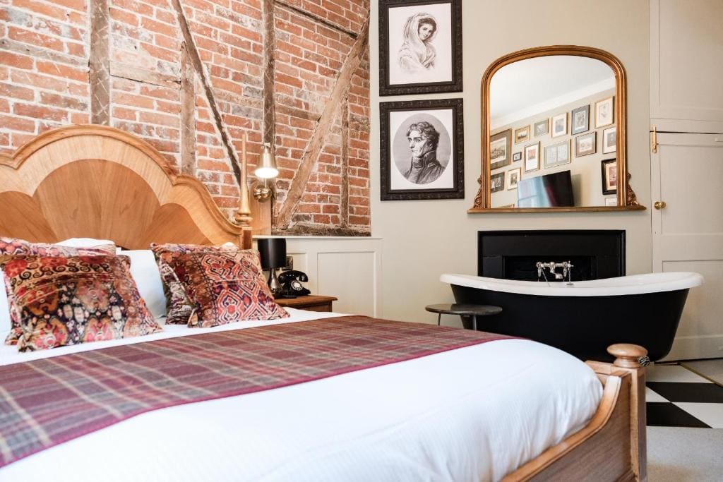 Superior Double Room room - Image 2