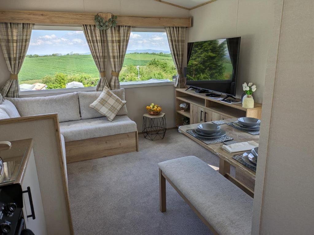 Caravan room - Image 1