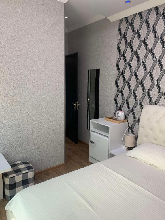 Budget Double Room room - Image 3