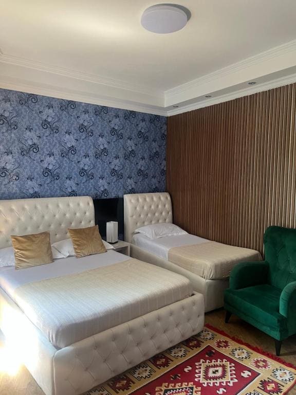 Double Room with Extra Bed room - Image 1