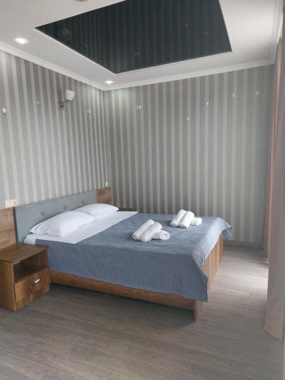 Suite room - Image 2