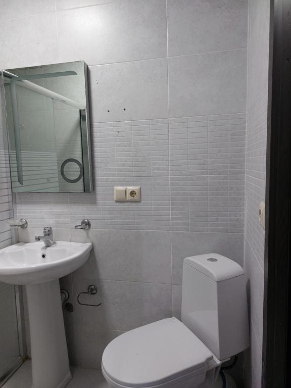 Standard Triple Room room - Image 2