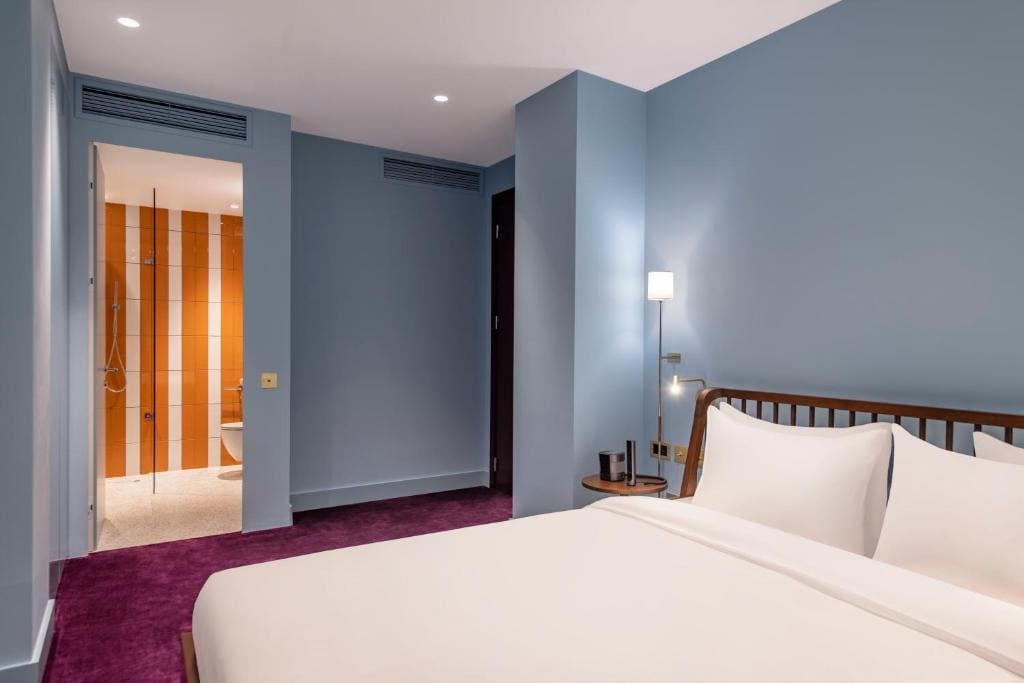 Small Double Room room - Image 1