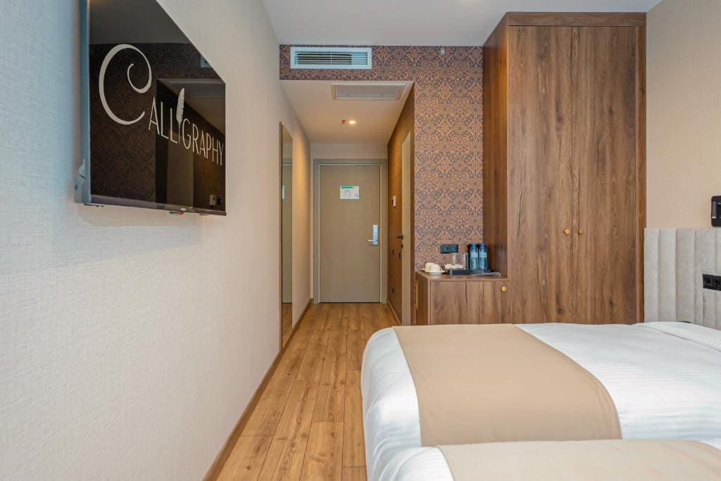 Standard Twin Room room - Image 3
