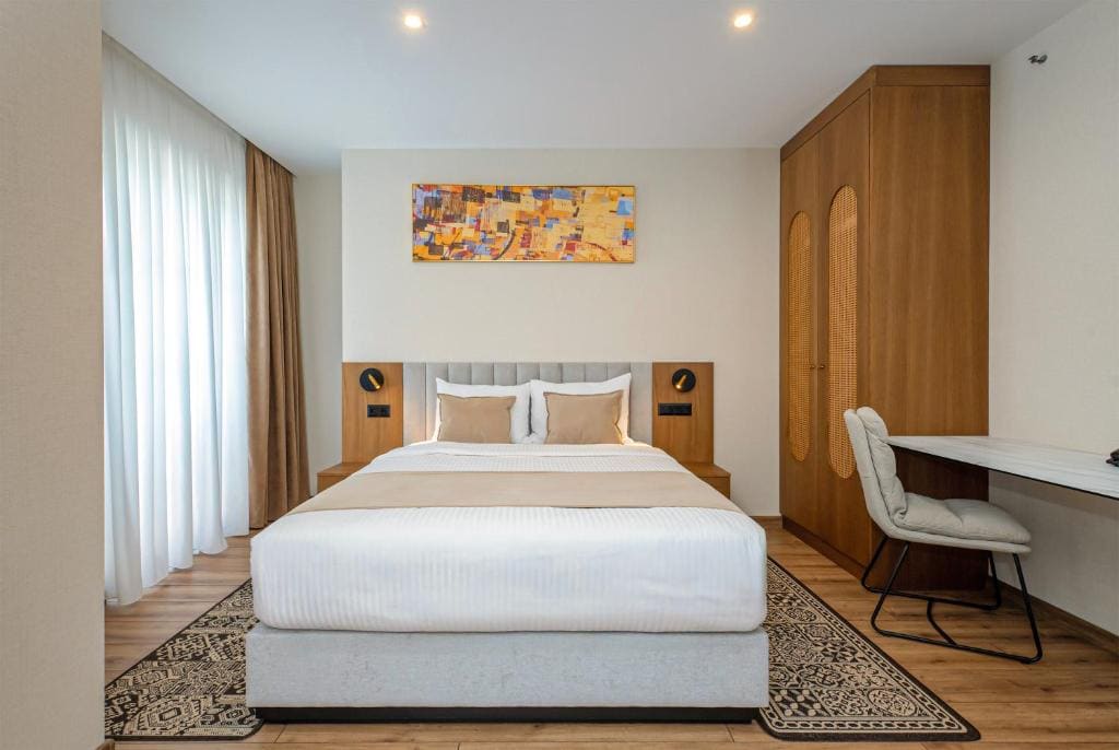 Double Room with Terrace room - Image 1