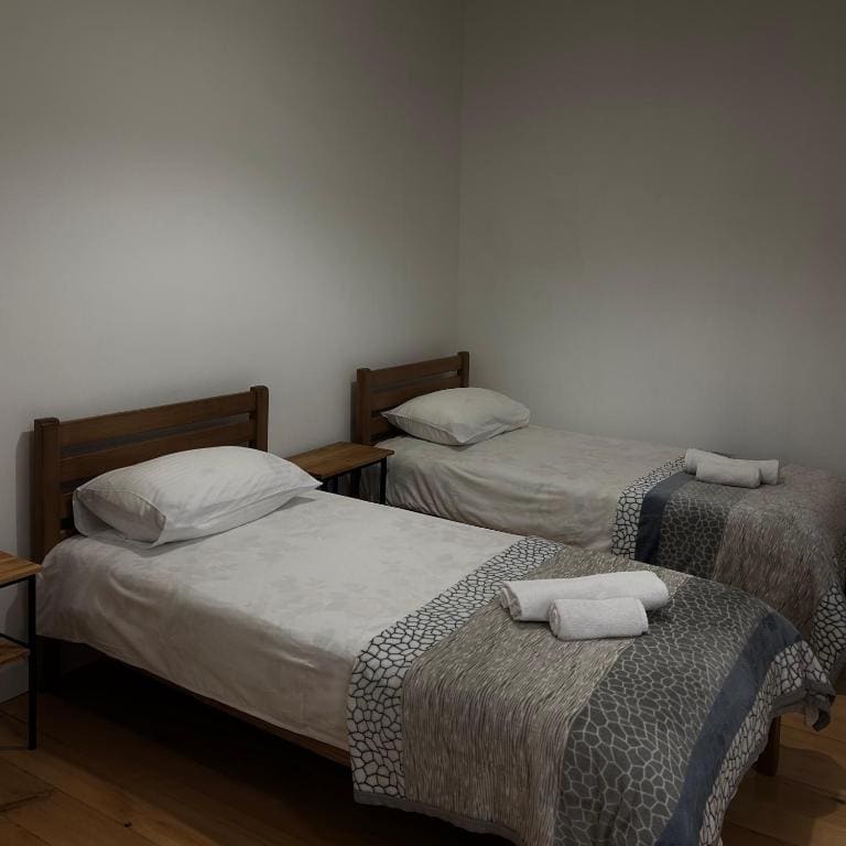 Small Twin Room room - Image 1