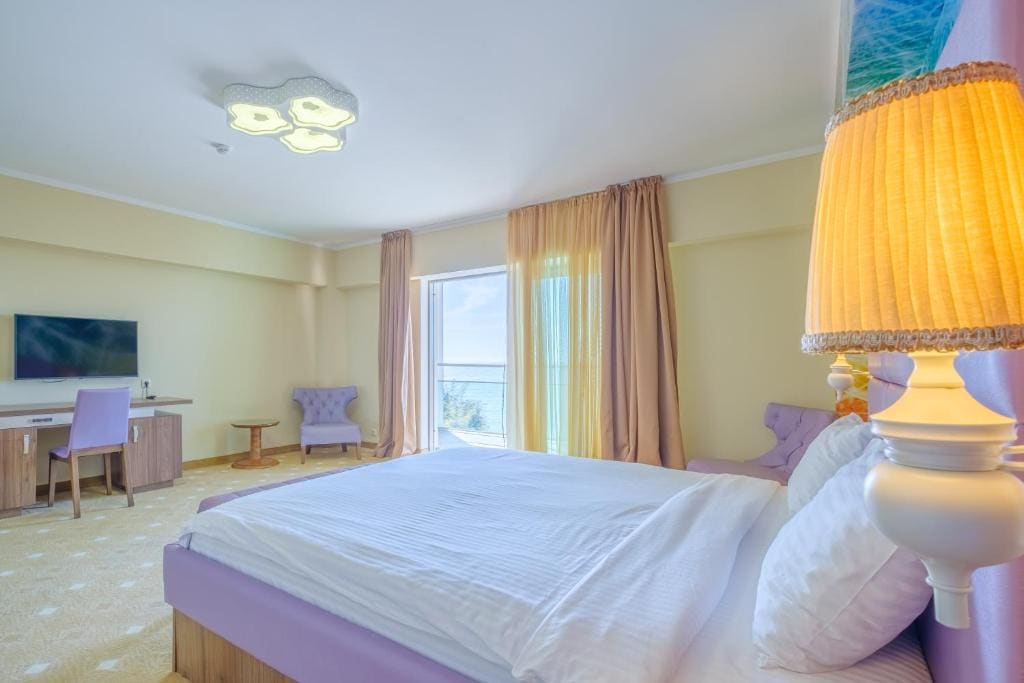 Premium Quadruple Room room - Image 3