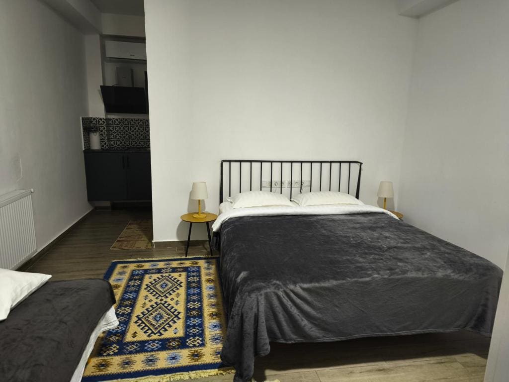 Superior King Room room - Image 3