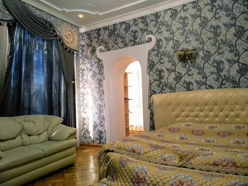 Double Room with Private Bathroom room - Image 3