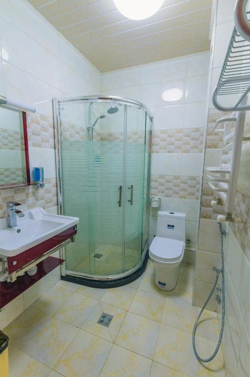 Superior Double or Twin Room room - Image 3