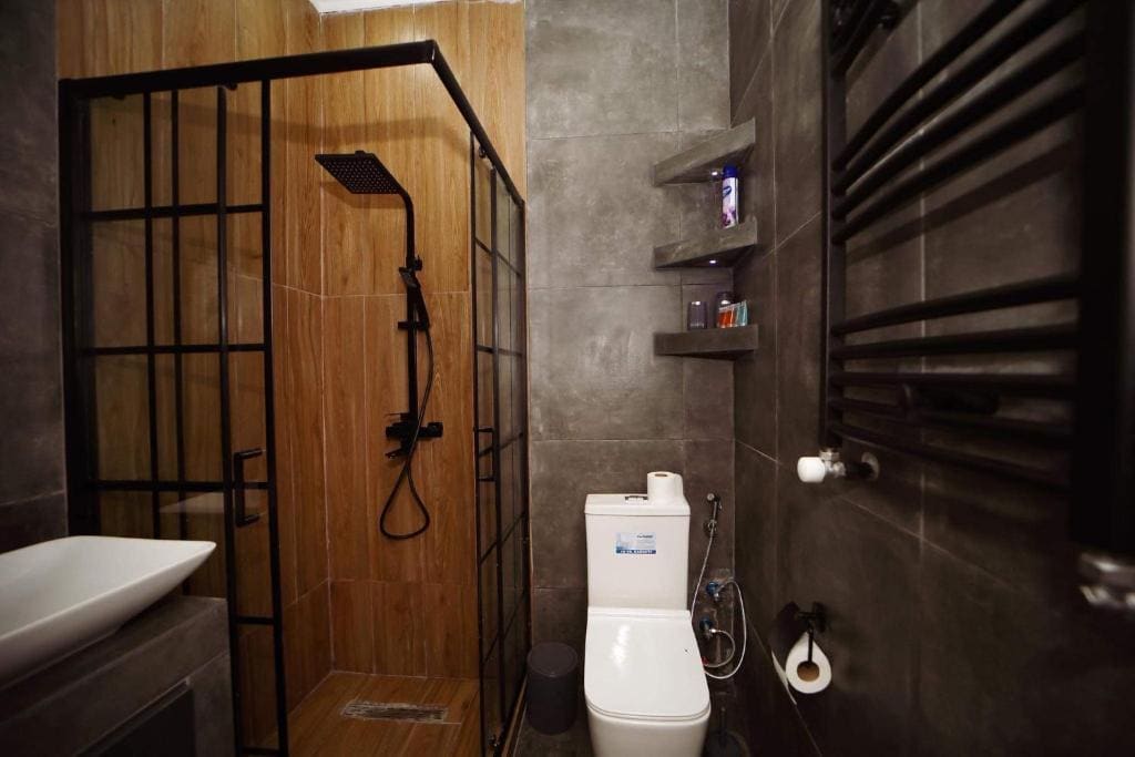 Apartment room - Image 3