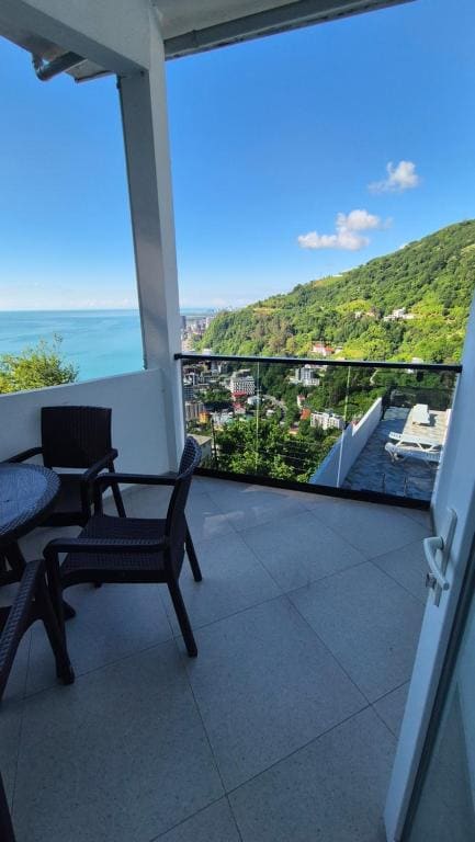 Quadruple Room with Balcony room - Image 3