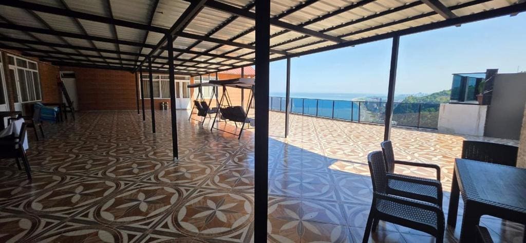 Quadruple Room with Mountain View room - Image 2