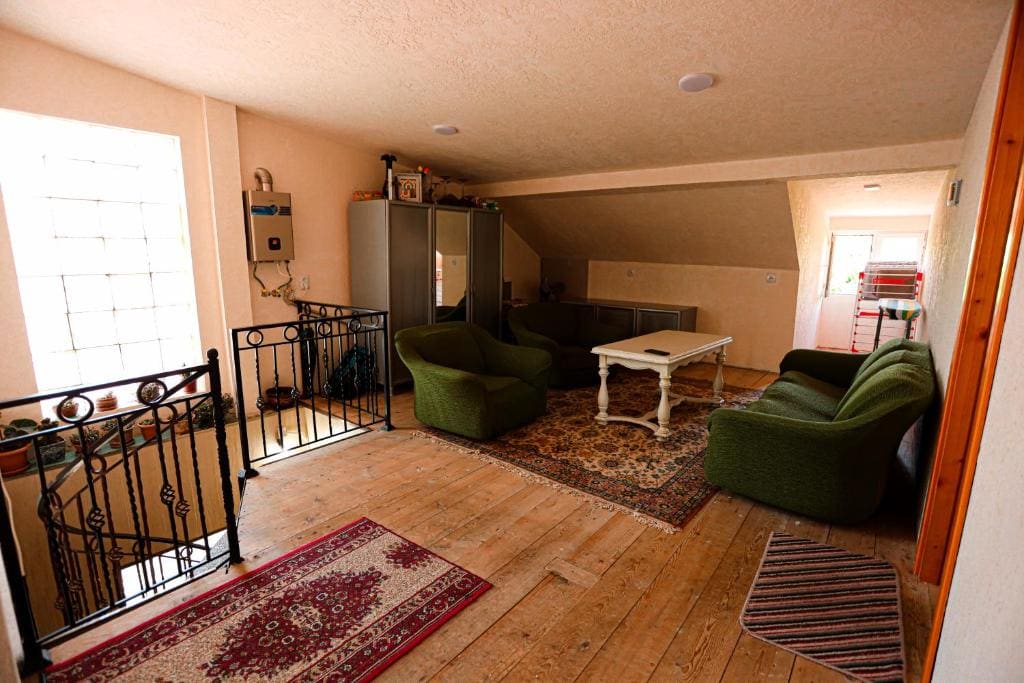 Classic Quadruple Room room - Image 3