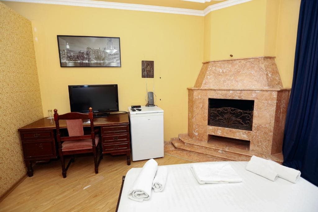 Standard Double Room room - Image 3