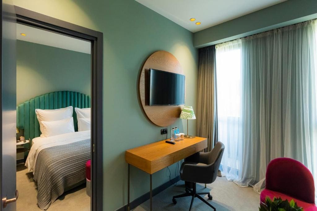 Executive Suite room - Image 1