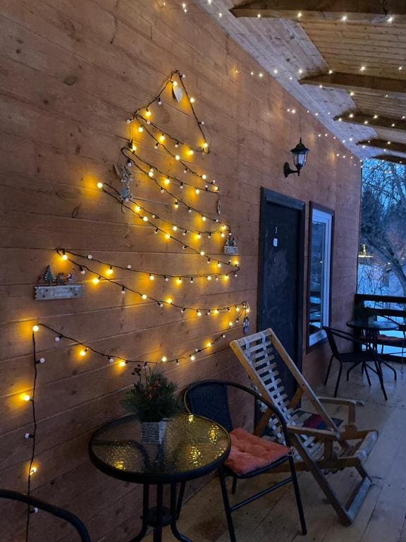 Double or Twin Room with Mountain View room - Image 2