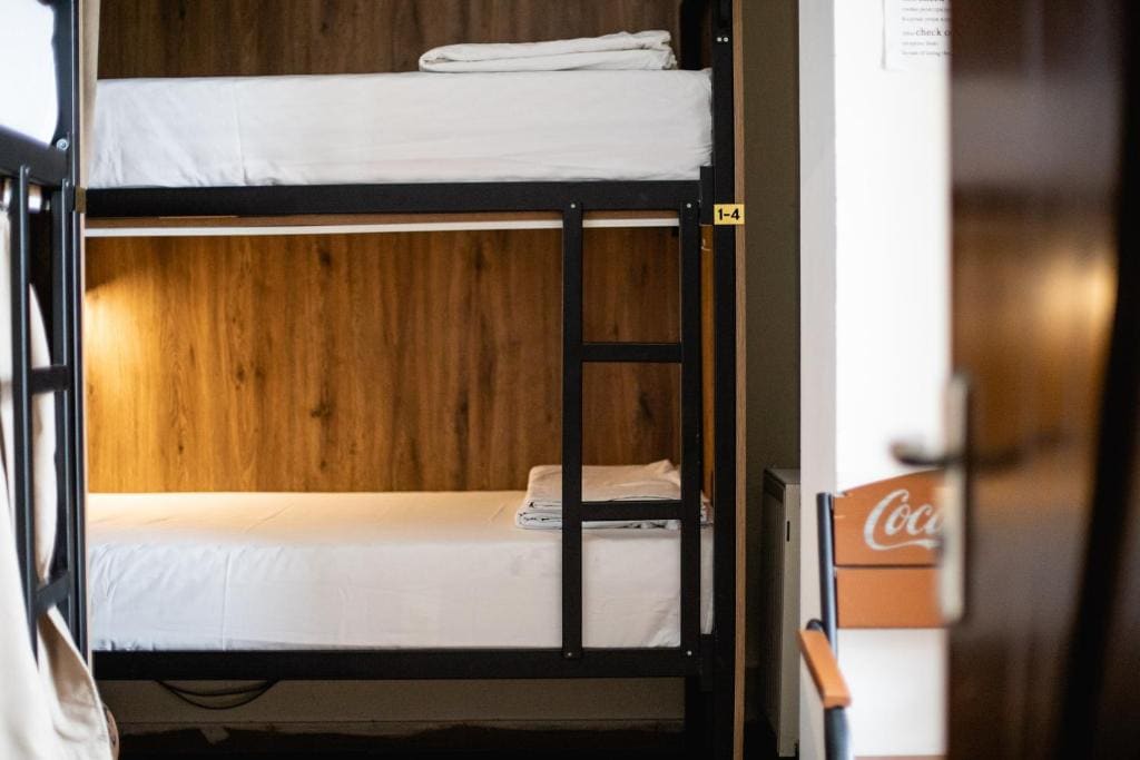 Bed in 8-Bed Mixed Dormitory Room room - Image 2