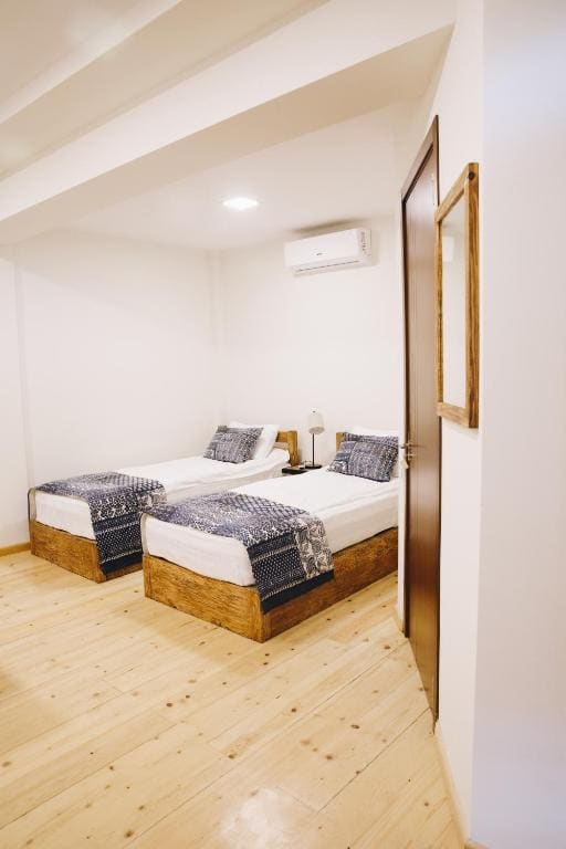 Budget Double Room room - Image 3