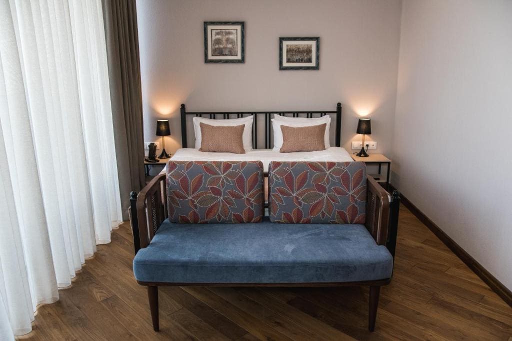 Standard Twin Room room - Image 3