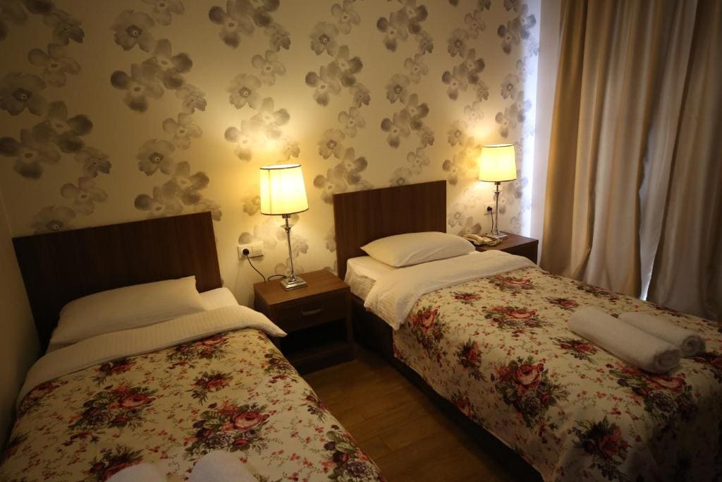 Standard Double or Twin Room room - Image 2