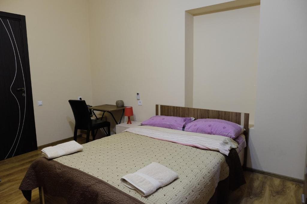 Deluxe Double Room with Balcony room - Image 1