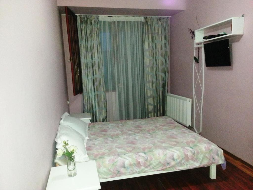 Economy Double or Twin Room room - Image 2