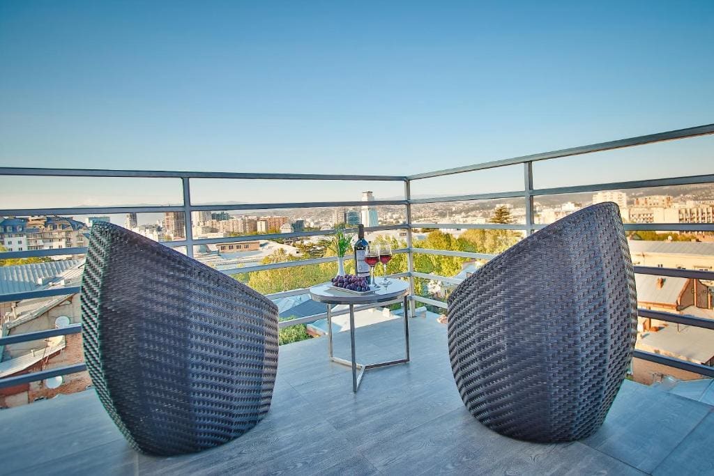 Apartment room - Image 1